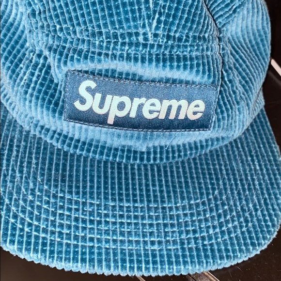 Supreme hat - Picture 4 of 4